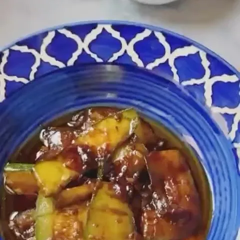 Glazed zucchini